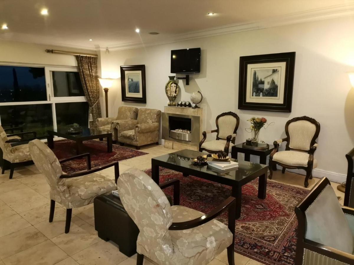131 On Herbert Baker Boutique Hotel Pretoria-Noord Esterno foto